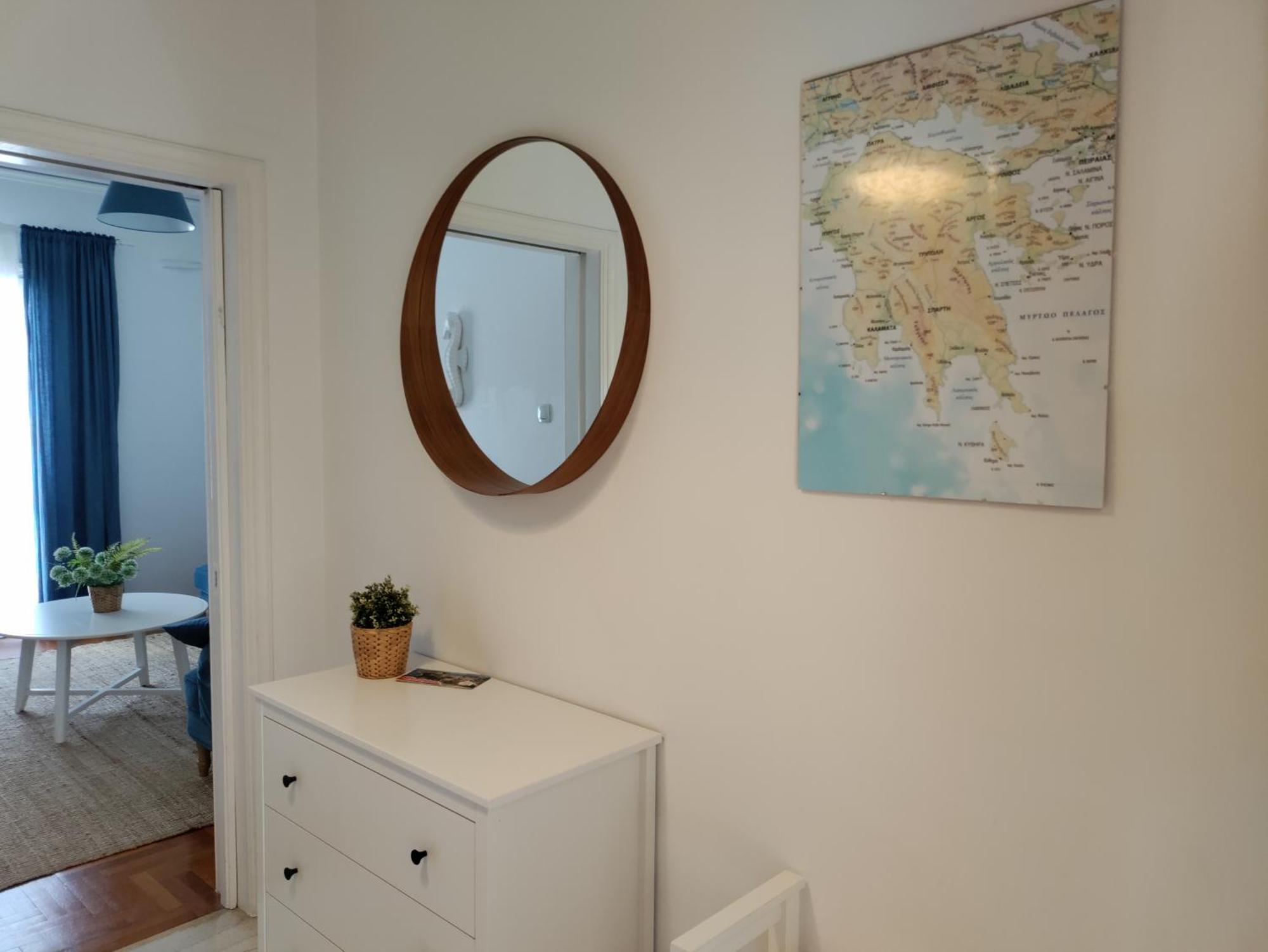 Old Town Apartment Next To Seafront Promenade نافبليو المظهر الخارجي الصورة